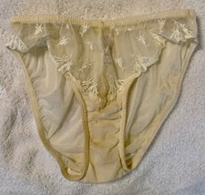 Victorias Secret Lace And Sheer Bikini Panty Size S