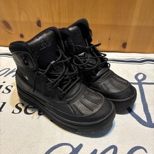 Nike Boys ACG Woodside 2 Size 5.5Y Boots Triple Black Outdoors Hiking 524872-004