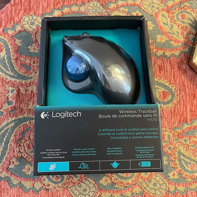Logitech M570 Wireless Laser Trackball Mouse Black Blue Ergonomic Scroll Wheel