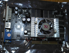 NVIDIA GeForce FX 5500 universal AGP 256 MB S-video DVI VGA Graphics Card Xpert
