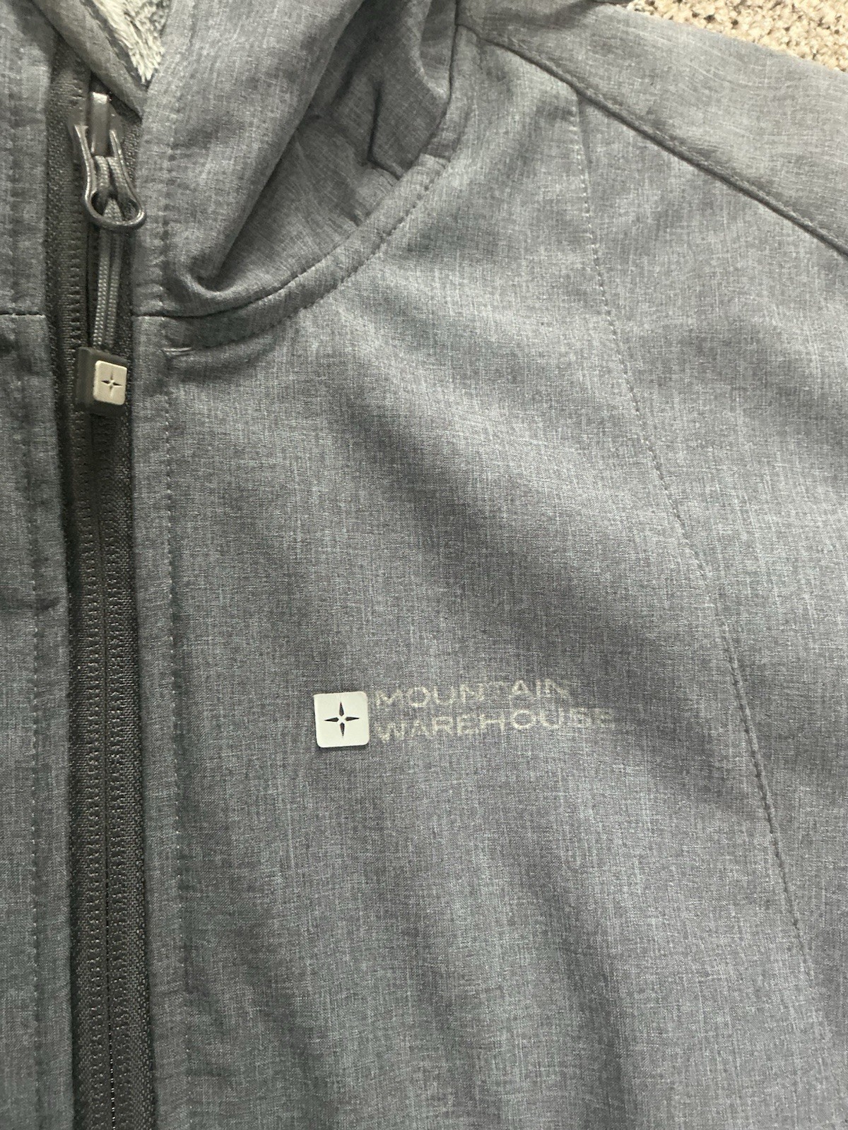 Mountain Warehouse Softshell Jacket - Grey - UK 1… - image 3