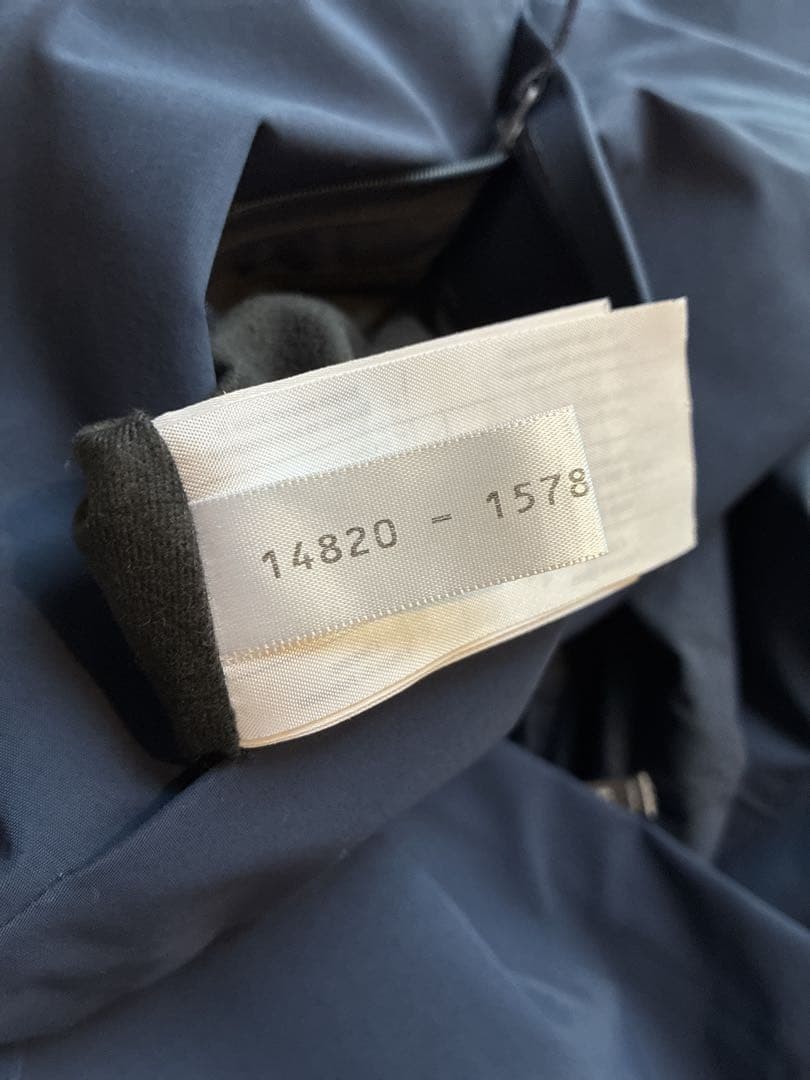 ARC'TERYX VEILANCE Galvanic IS Coat S Navy Gore-Tex Pro Used Japan JPN image 5
