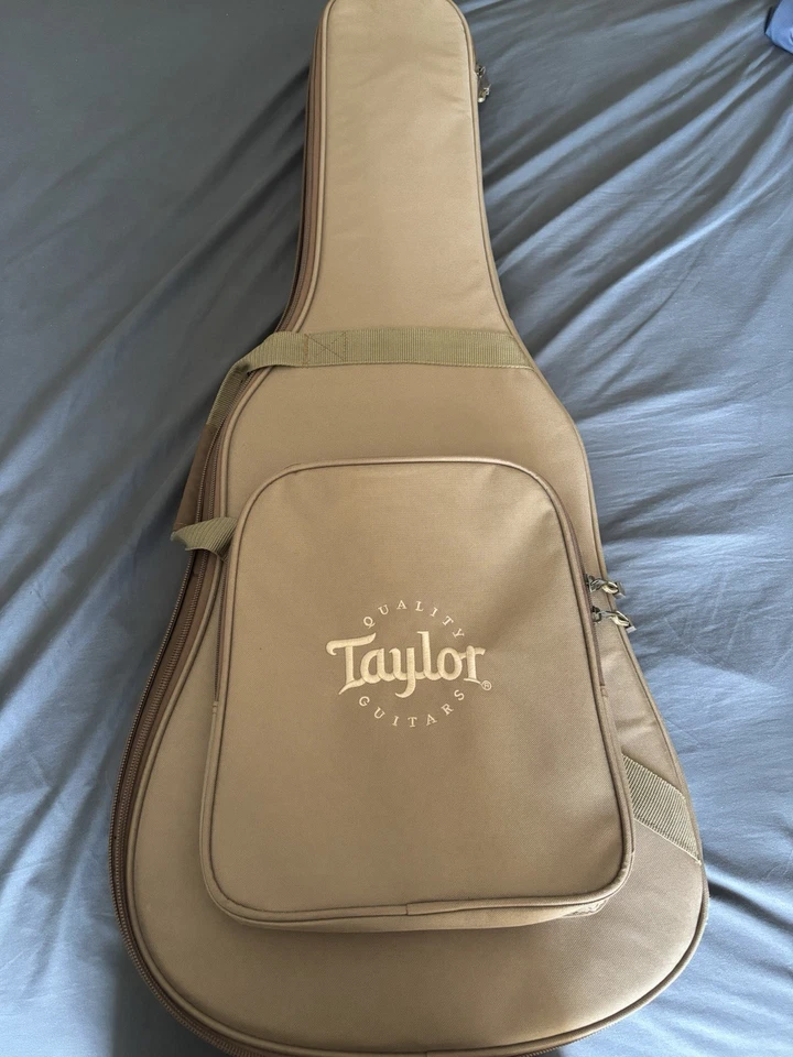 Акустическая электрогитара Taylor 114ce с чехлом б/у - отличное состояние товара - Изображение 3 из 4