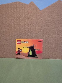 LEGO Castle 1596 Ghostly Hideout 100% Complete w/ Instructions