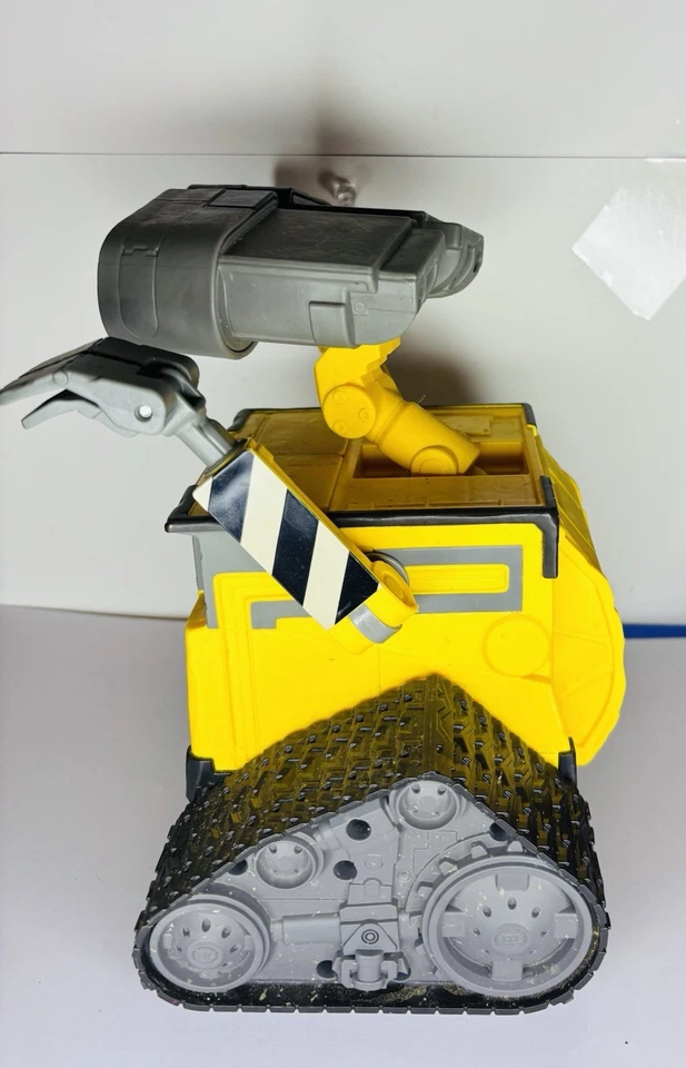 Disney Pixar Wall-E Thinkway Robot Animated RC Toy Works (NO Remote Control) - Image 3 of 4