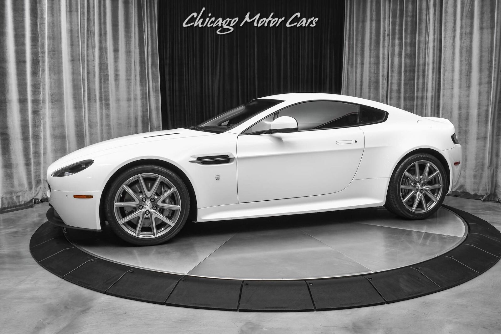 Max 67% OFF 1 year warranty 2015 Aston Martin Vantage GT Coupe Miles Speedway White 8K ONLY