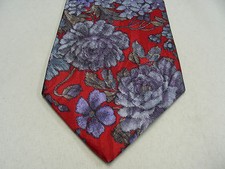 TOWNCRAFT - EST. 1927 - VINTAGE - FLORAL PRINT - MADE IN USA - NECK TIE!