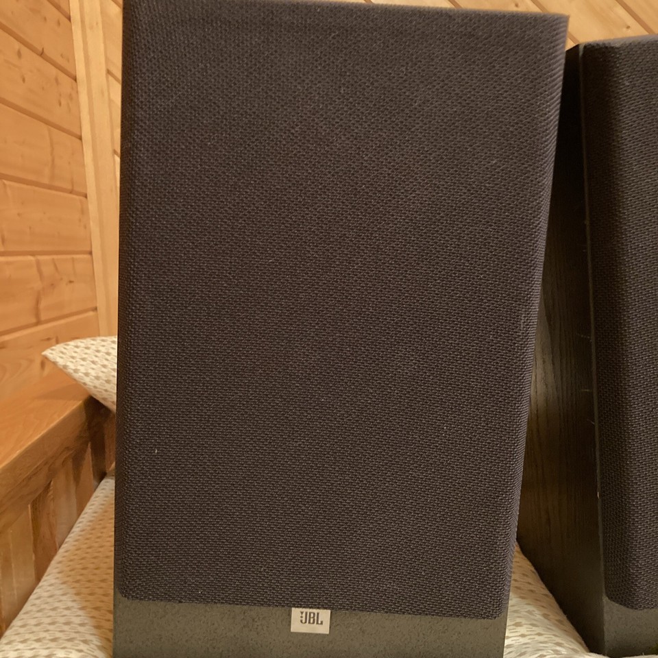 JBL G200 Bookshelf Stereo Main Speakers Vintage Used Tested Works