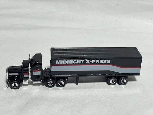 Matchbox Convoy Kenworth Aerodyne Semi, Midnight X-Press, VARIATION Light Stripe
