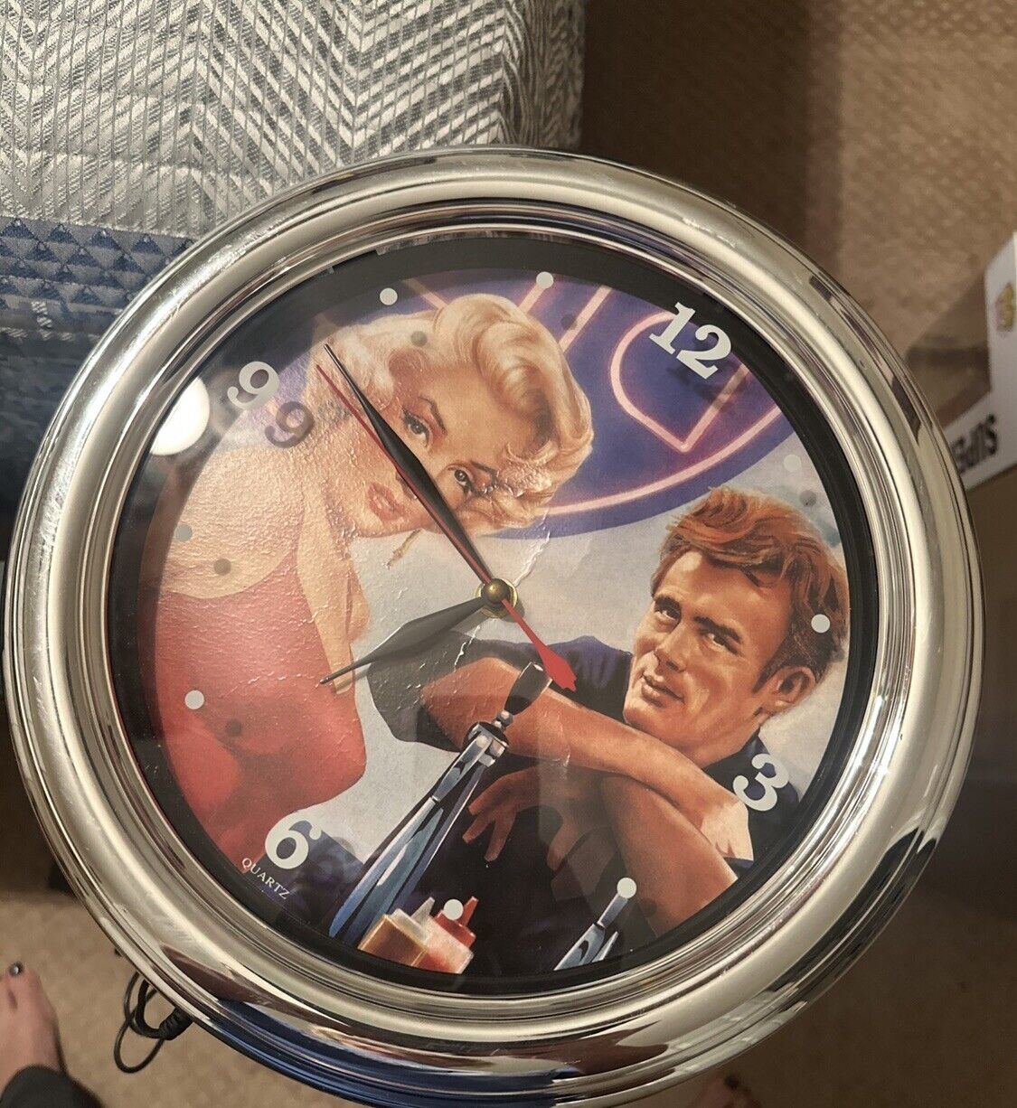 Picture 1 of 4