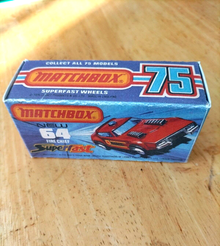 Matchbox Superfast - No64 Fire Chief - Replica / Copy Box only - Picture 2 of 3