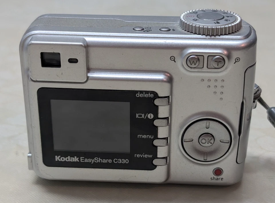 Kodak EasyShare C330 4.0MP Digital Camera 3X Zoom w/ Box & 'AA' Batteries- Works - Image 4 of 4