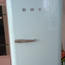 SMEG FAB28 Retro Freestanding Tall/Larder Fridge Single Door White 244L A+++