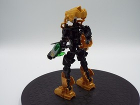 LEGO HERO FACTORY HERO ROCKA (2143) COMPLETE FIGURE ******FREE SHIPPING******