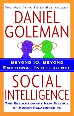 Social Intelligence: The New Science of Human Relationships - paperback Gole...