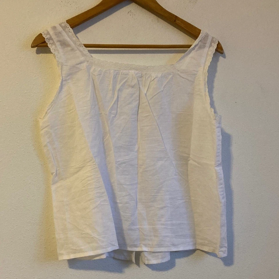 J Crew Women's Lace-trim camisole and pajama short set linen-cotton blend Small - Image 4 of 4