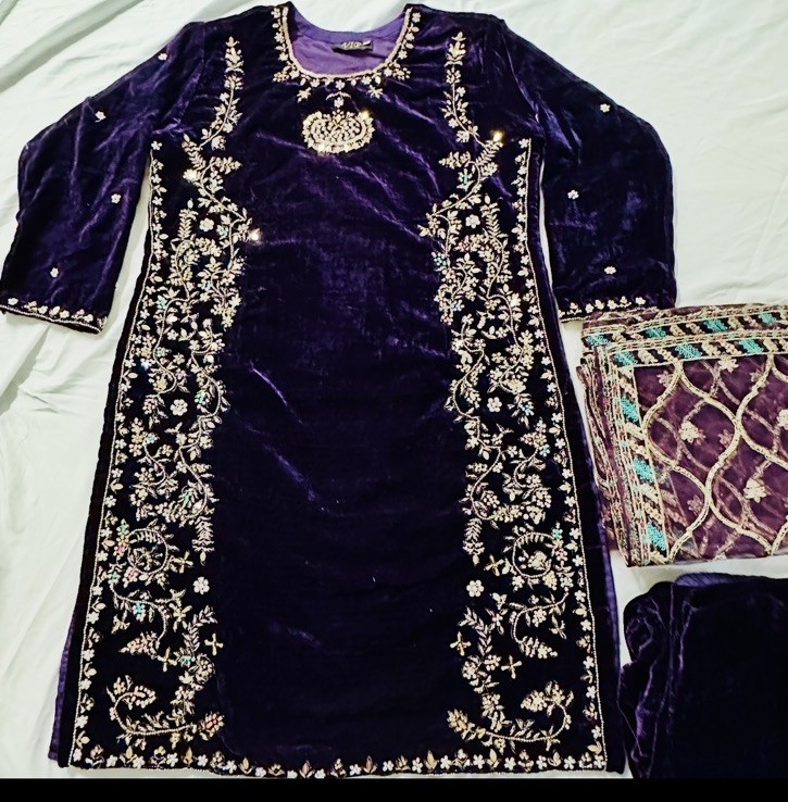 VIP Women Purple Velvet Salwar Kameez Set Gold Embroidery Size XL