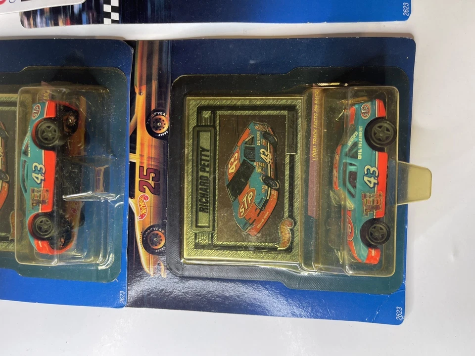 LOTE de 5 Nascar vintage Hot Wheels 1992 serie Pro Circuit Richard Petty #43 Foto 3 de 4