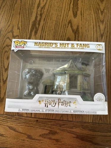Funko Pop! Town: Harry Potter - Hagrid's Hut with Fang #8 NEW!