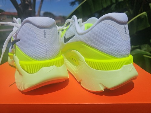Mens size 13 Nike Structure Plus White Pure Platinum Volt Black HQ3048-101 - Picture 12 of 14