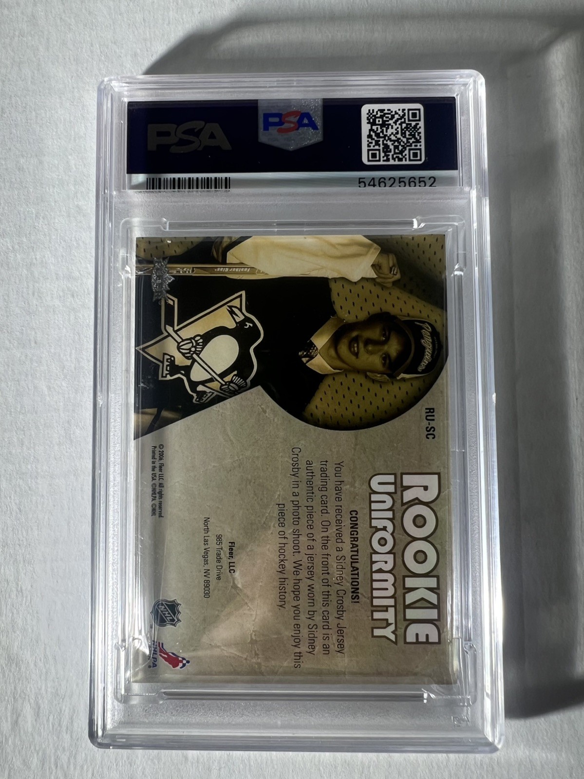 2005-06 Sidney Crosby Fleer Ultra Rookie Uniformity Patch RU-SC Pittsburgh PSA 9 view 3