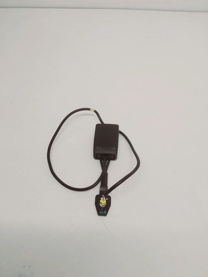 Mercedes Benz CLK350 2007 hebilla de cinturón de seguridad delantero derecho OEM A2038602669 Foto 2 de 4