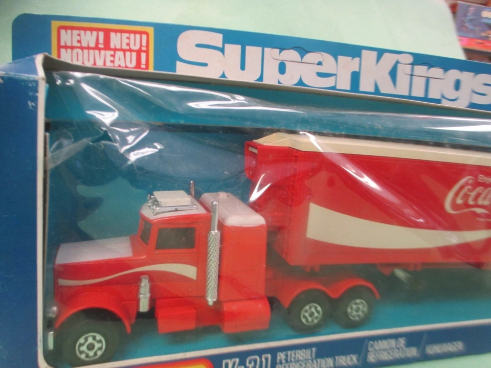 MATCHBOX SUPERKINGS K-31 PETERBILT REFRIDGERATION TRUCK 'COCA-COLA' - Image 2 of 4