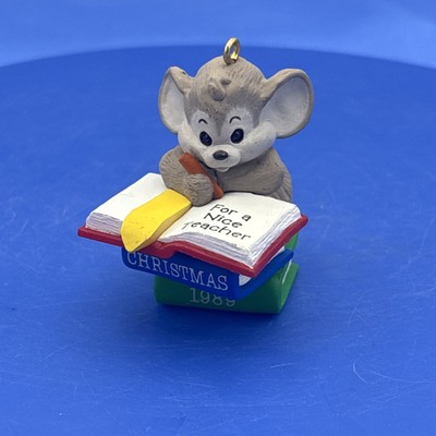 Vtg Hallmark 1989 Teacher Christmas Ornament Mouse Books School