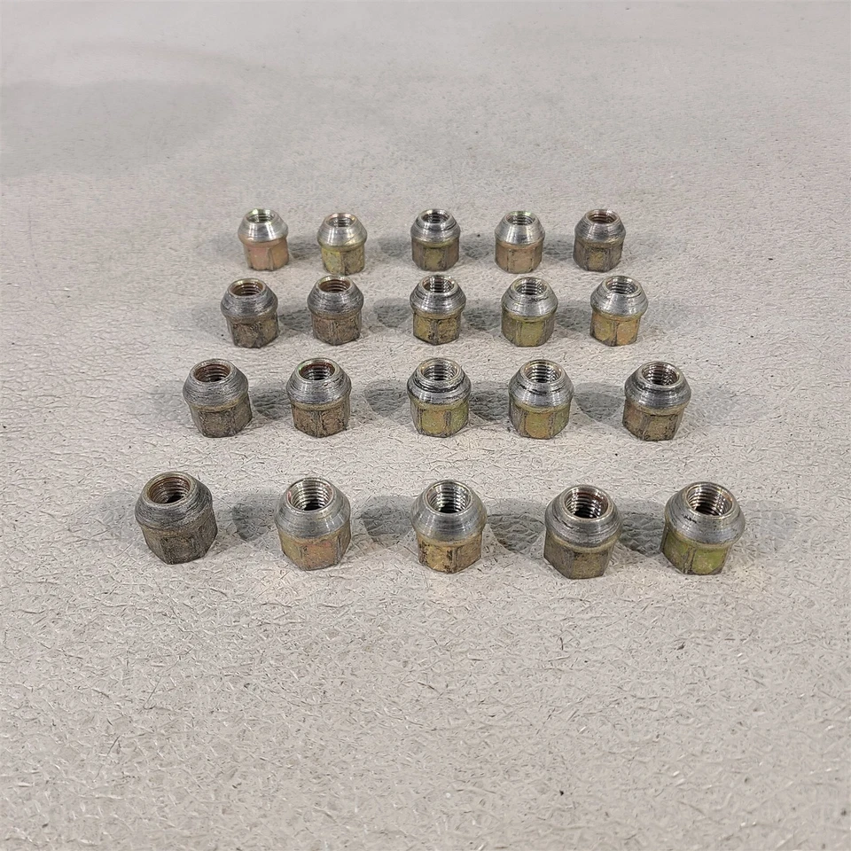 Juego de tuercas Mustang 94-04 Aa7403 Foto 2 de 4