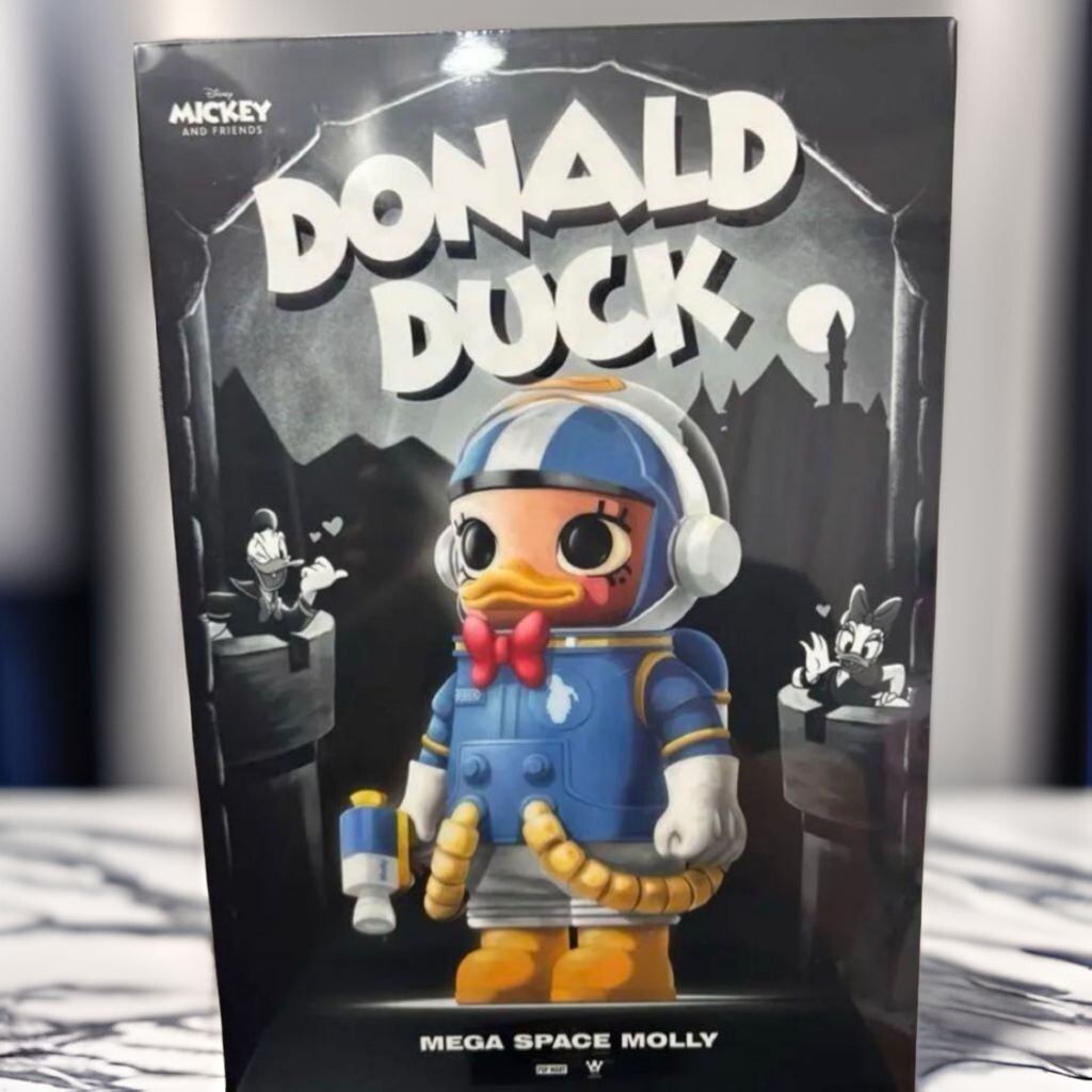 MEGA コレクション 400% SPACE MOLLY Donald Duck POP MART MEGA 400% SPACE MOLLY Donald Duck From Japan | eBay