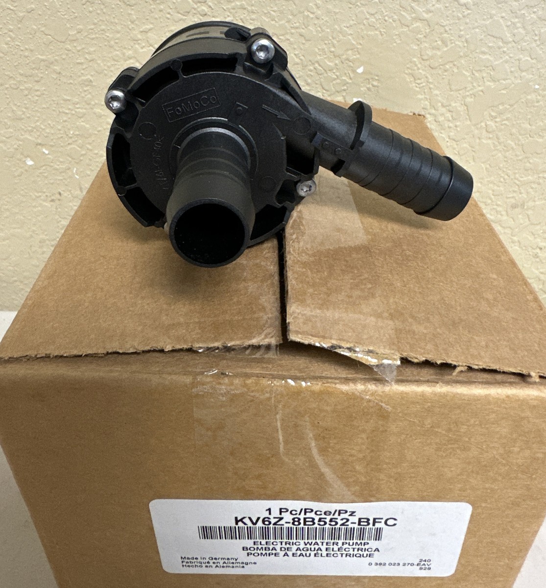Genuine Ford Engine Auxiliary Water Pump Jl3z-18d473-a for sale