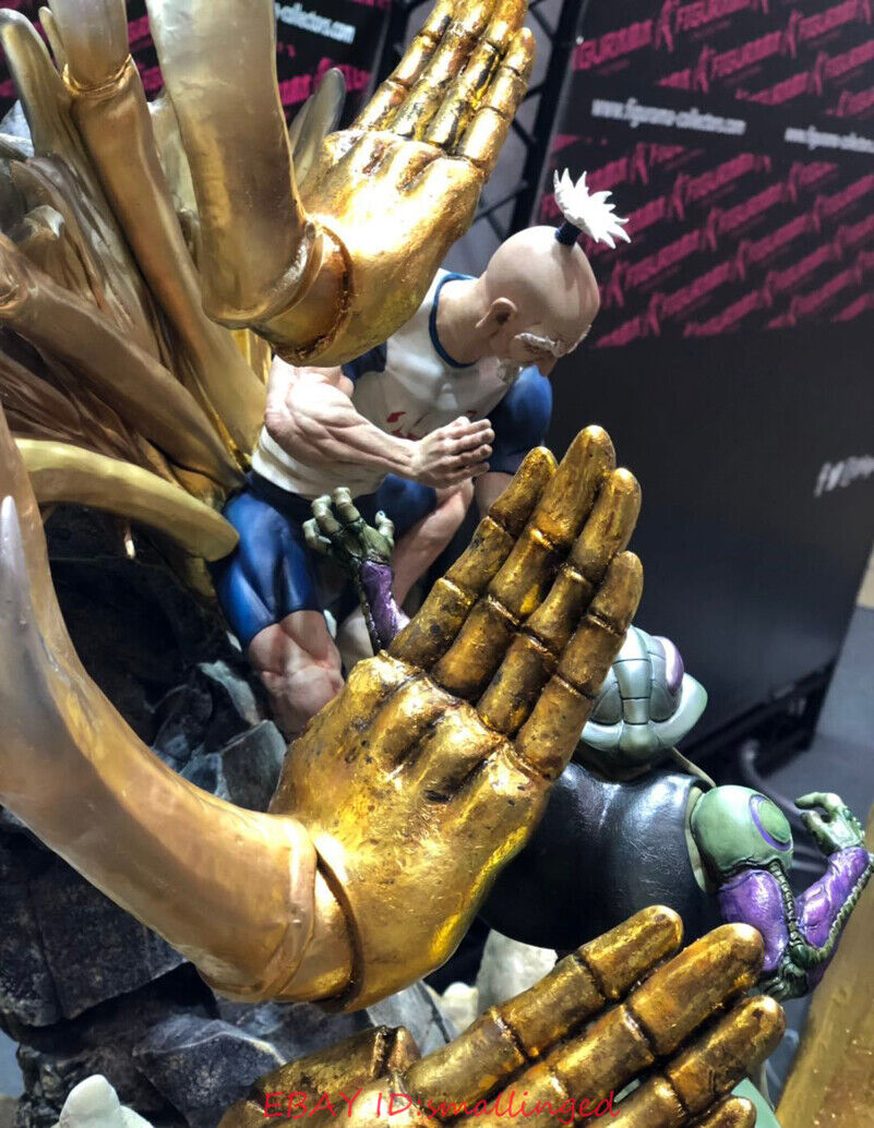 Hunter x Hunter's Netero vs Meruem statue is here!