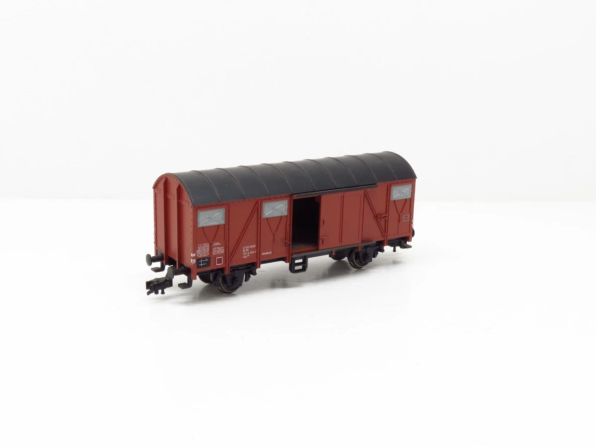 Lot De 4 Anciens Wagons HO Fleischmann Avec Boîtes - Métal Et Plastique