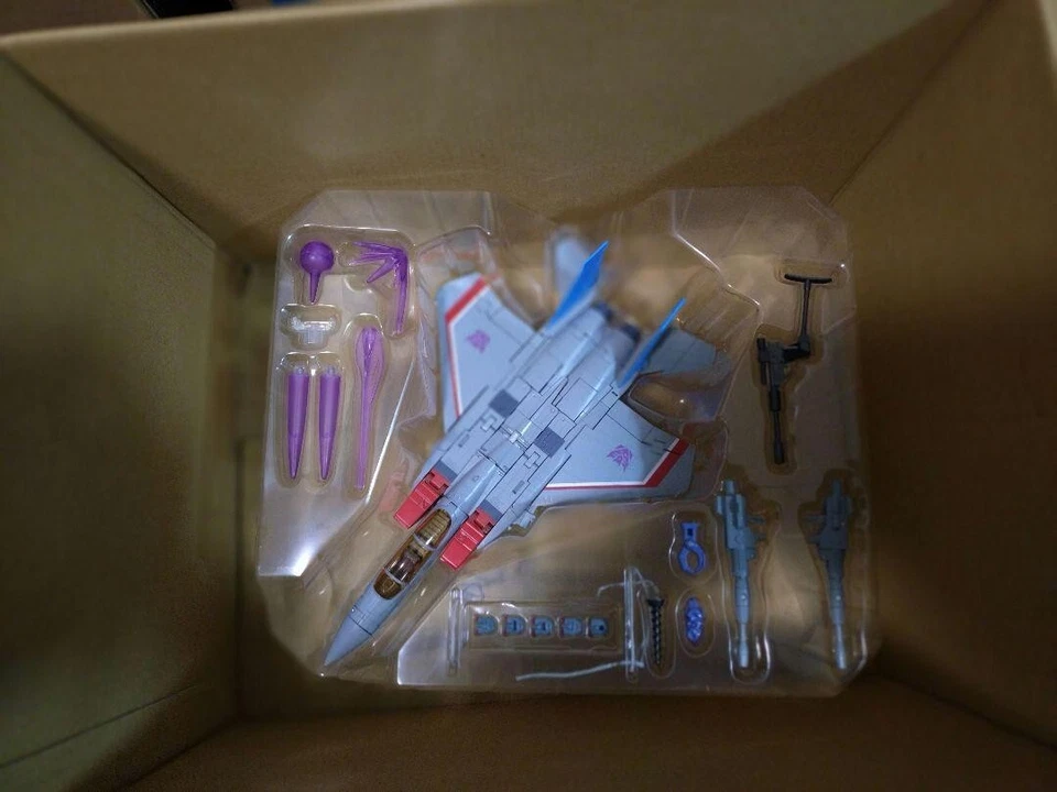 Transformers Masterpiece MP-52 Starscream Ver.2.0 Robot F-15 Eagle Takara Tomy - Image 4 of 4