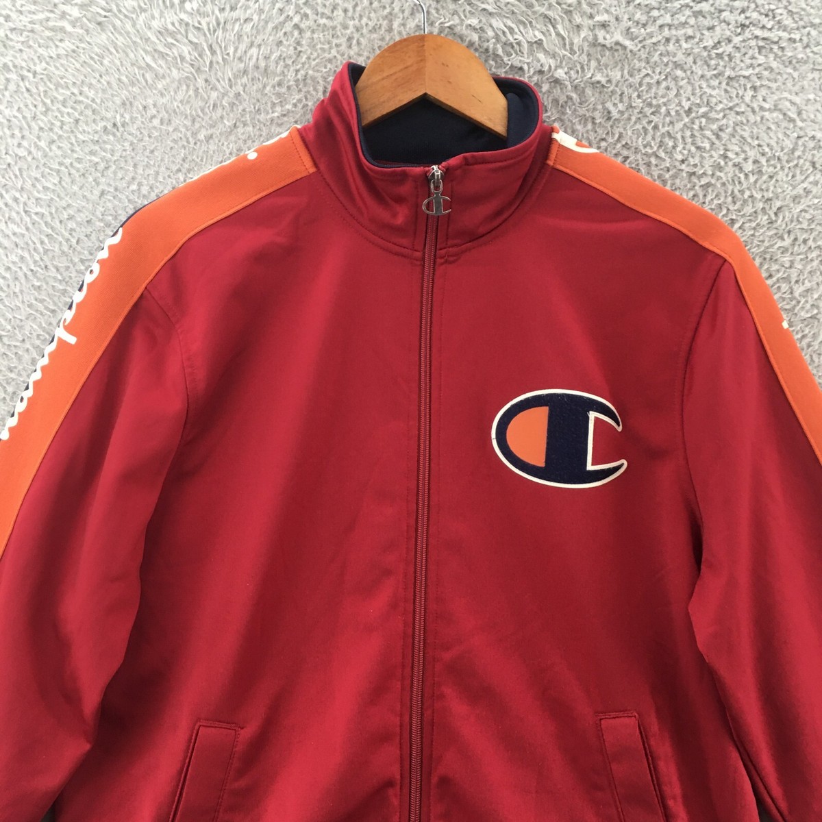 【美品】Champion 赤 Vネック ジャケット M Champion】トラックジャケット（ジャージ）｜Champion