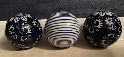 Blue & White Porcelain Ceramic Balls Decorative Carpet Balls 1 Striped 2 Floral