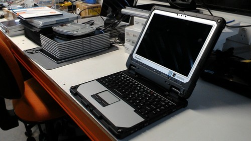 Panasonic Toughbook Touch CF-33 i5- 8GB 266Mhz, 256GB SSD 12" MILITARY GRADE - Picture 2 of 20