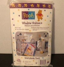 Disney  s Winnie The Pooh Window Valance Storybook Pooh Vintage