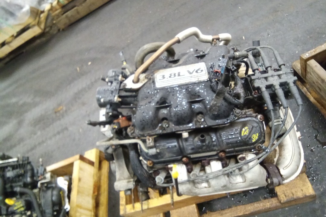 2008 2009 2010 Chrysler Town & Country Dodge Caravan 3.8L Engine Motor OEM