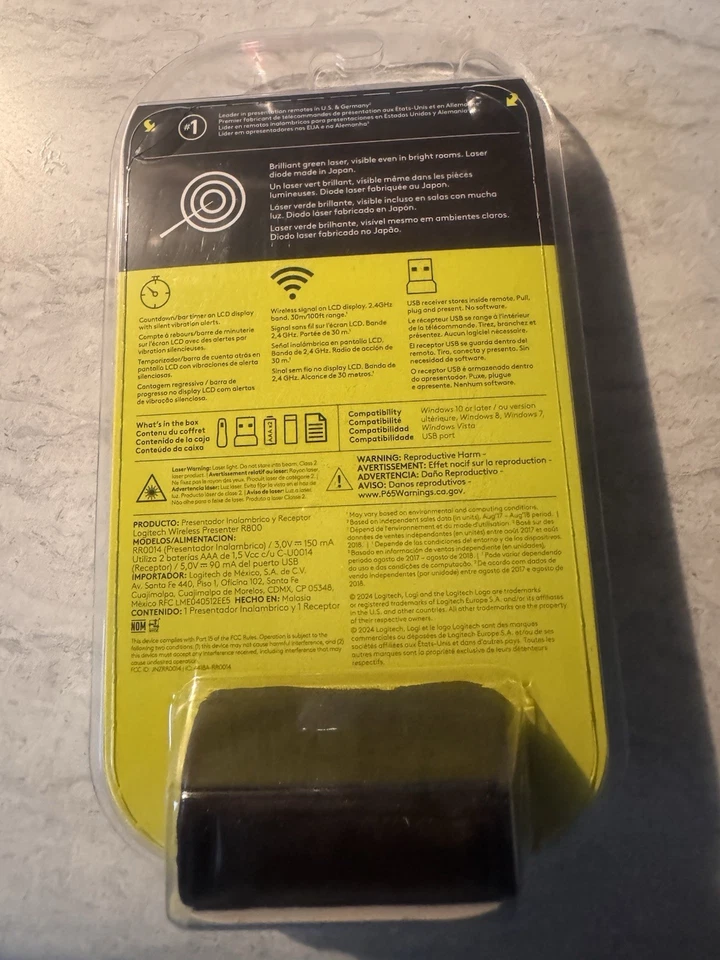 Logitech R800 Professional Laser Presentation Remote Control Black - Image 2 of 2