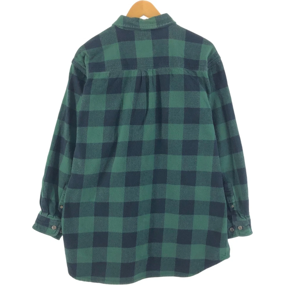Used Field and Stream buffalo check long-sleeve heavy flannel shirt size XXL... - Image 2 of 4