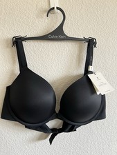 NWT Calvin Klein Women's 38B Perfectly Fit Push-Up Plunge Bra QF7315 Black