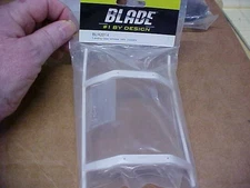BLADE BLH2014 = LANDING GEAR W/HARDWARE, WHITE: 200SRX (NEW)