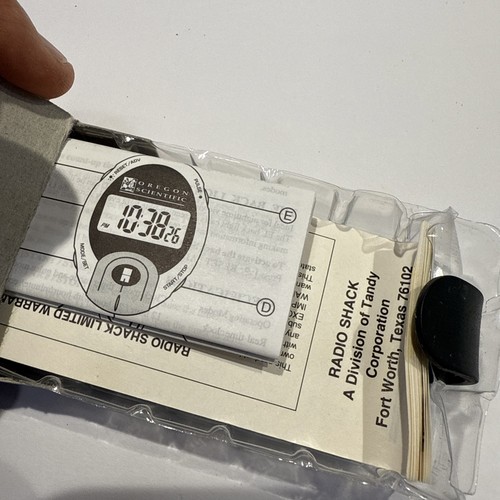 Radio Shack Silver Digital Calculator Quartz Alarm Watch~Day Date Cat No 63-5021 - Picture 23 of 23