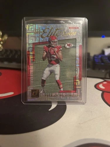 Patrick Mahomes RC 2017 Donruss Elite Series #7 Kansas City Chiefs