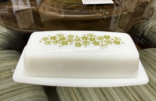 Vintage Pyrex  Green Spring Blossom Crazy Daisy Butter Dish w/Lid Nice