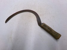 Vintage Old Rustic Farm Hand Scythe Sickle Hand Tool L44