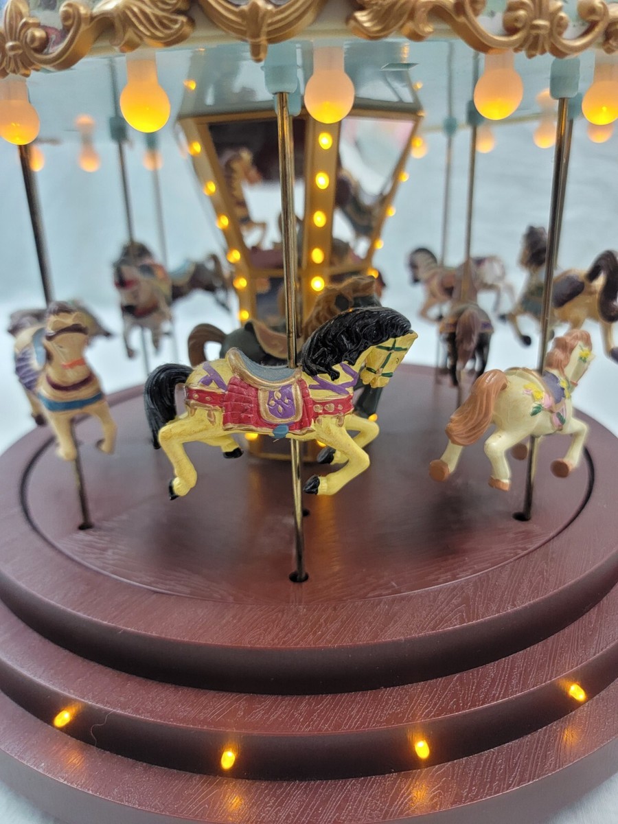 VTG MR CHRISTMAS GOLD LABEL COLLECTION TOWN SQUARE CAROUSEL VTG MR CHRISTMAS GOLD LABEL COLLECTION TOWN SQUARE CAROUSEL