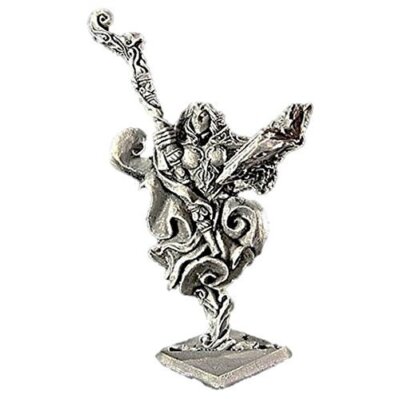 Gamezone Miniatures: Elves - Sorceress with Grimoire