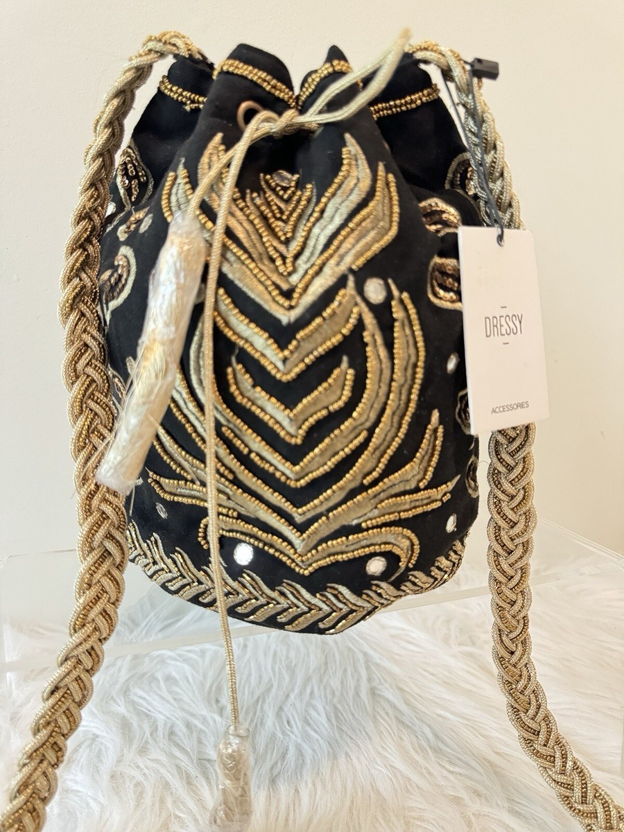 【BERSHKA】Printed Technical Crossbody Bag ベルシュカ Bershka monogram printed cross body bag in brown | ASOS